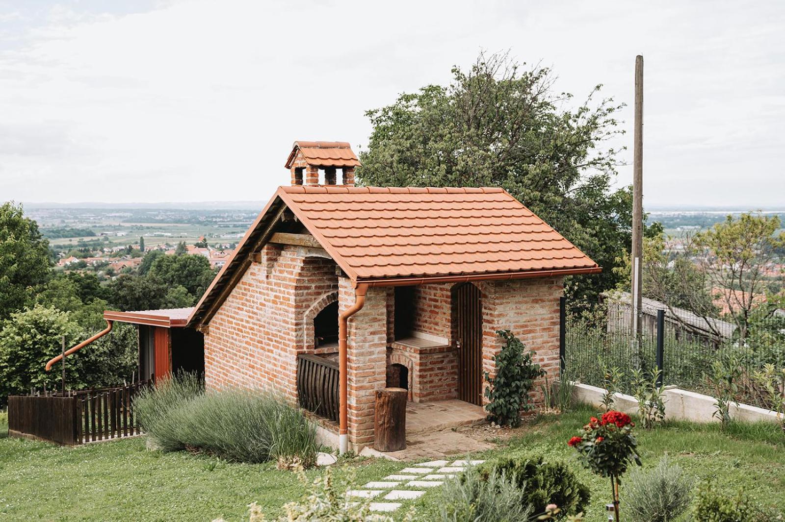 Holiday home Uphill Paradise *